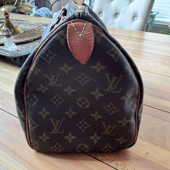 Vintage Louis Vuitton Speedy 30 Brown Monogram Handbag - Picture 4 of 11